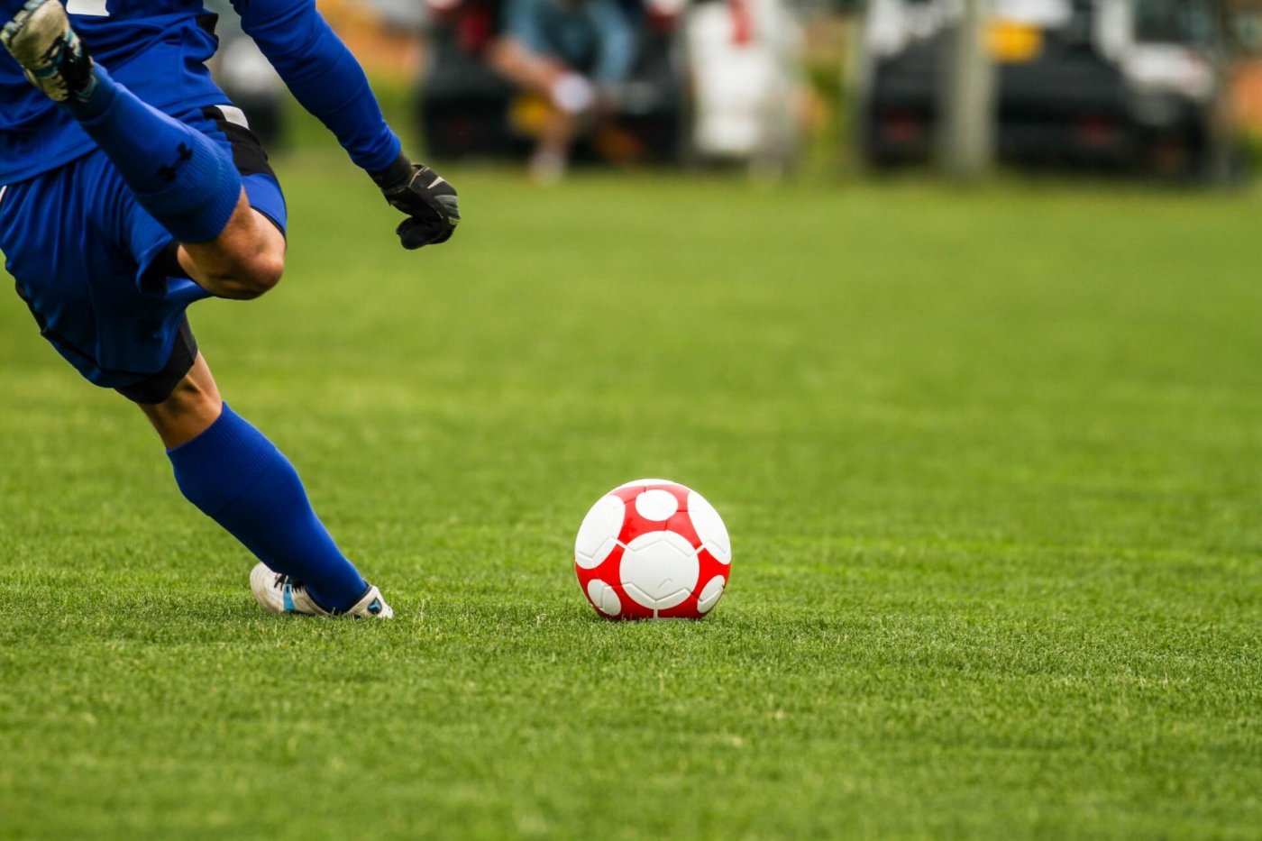 司令塔はもう不要？現代サッカーのトレンドフォーメーションまとめ